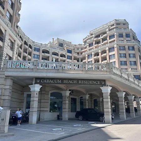 Sea View And Free Parking Kabakum By Apartmax Апартаменты