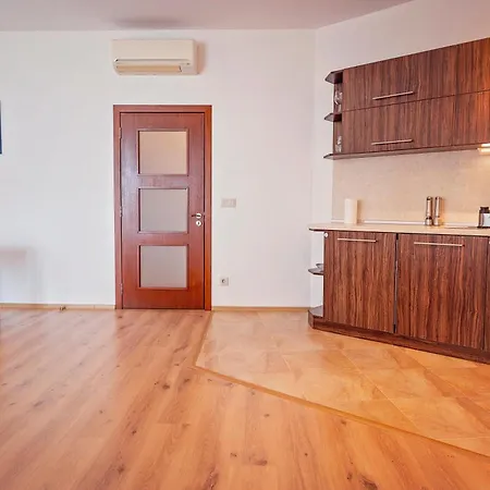 Апартаменты Sea View And Free Parking Kabakum By Apartmax Варна