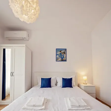 Апартаменты Sea View And Free Parking Kabakum By Apartmax *